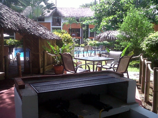 Imagen de los exteriores del Hotel Residencia Del Paseo. Foto 5