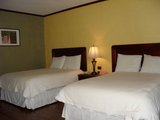 Imagen de la habitación del Hotel Residencia Del Sol. Foto 7