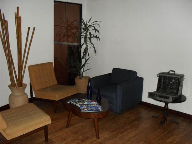 Imagen de los interiores del Hotel Residencia Del Sol. Foto 12