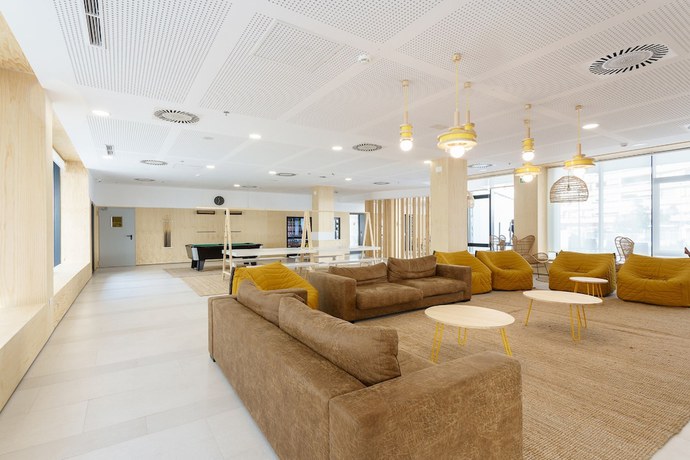 Imagen de los interiores del Hotel Residencia Universitaria Campus Málaga. Foto 18
