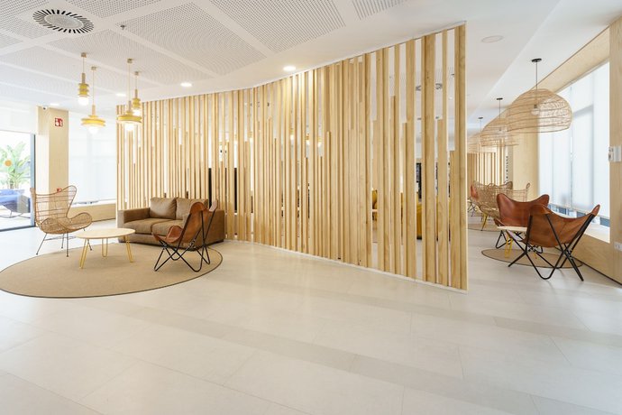 Imagen de los interiores del Hotel Residencia Universitaria Campus Málaga. Foto 19