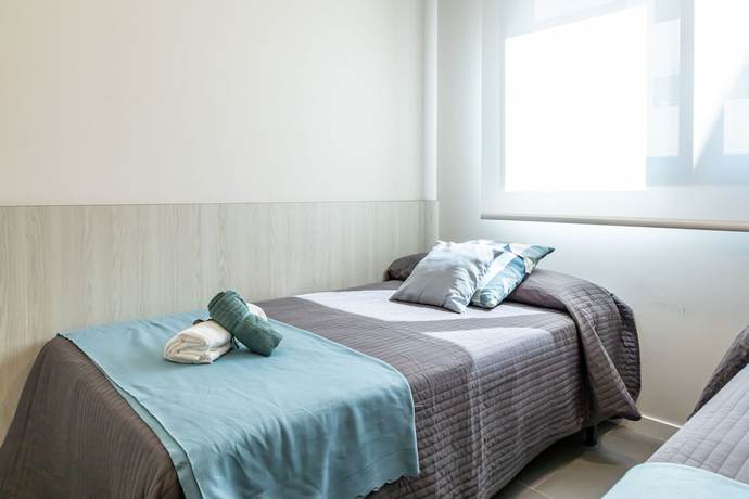 Imagen de la habitación del Hotel Residencia Universitaria Campus Málaga. Foto 13