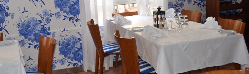 Imagen del bar/restaurante del Hotel Residencial Amparo. Foto 10