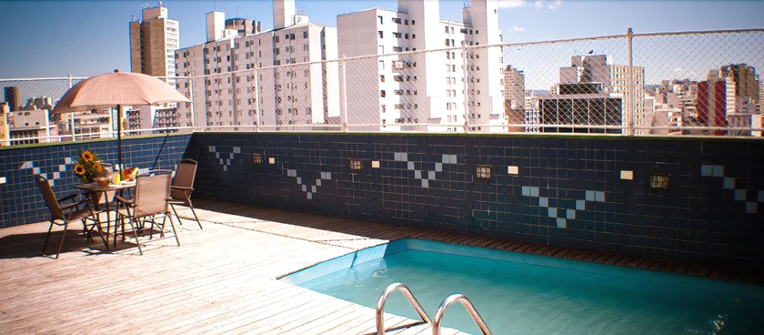 Imagen de la piscina del Hotel Residencial Bella Vista Su&iacute;tes. Foto 19