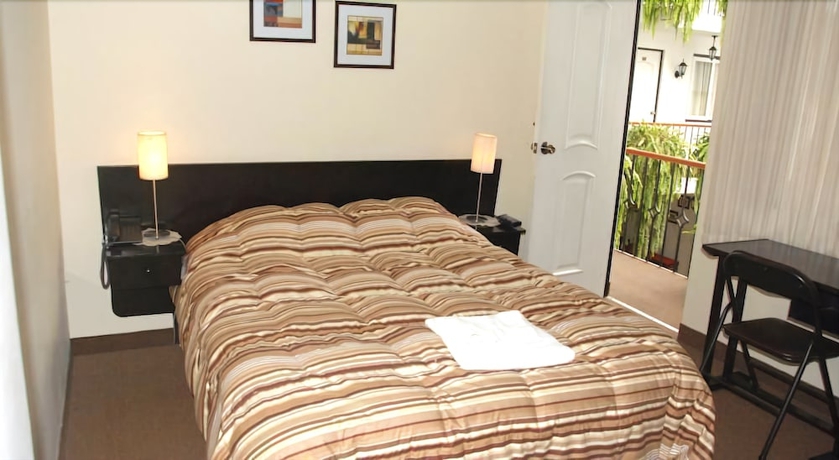 Imagen de la habitación del Hotel Residencial Carlos. Foto 3