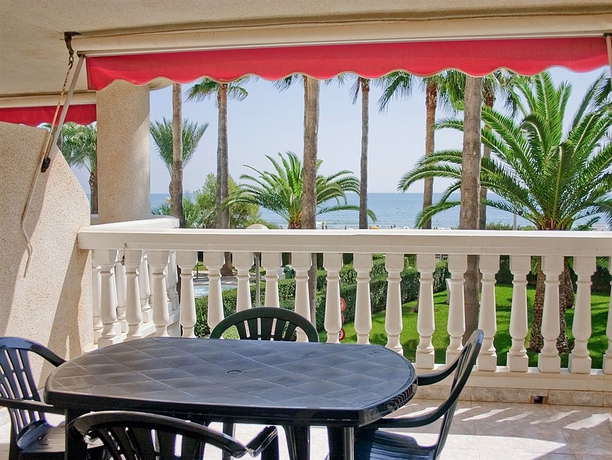 Imagen de los exteriores del Hotel Residencial Casablanca Casa Azahar. Foto 10