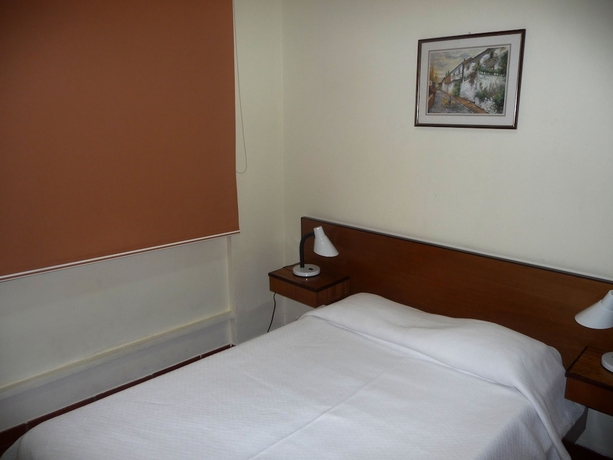 Imagen de la habitación del Hotel Residencial Dom Carlos. Foto 4