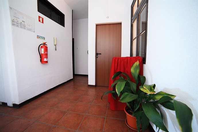 Imagen de los interiores del Hotel Residencial Funchal. Foto 12