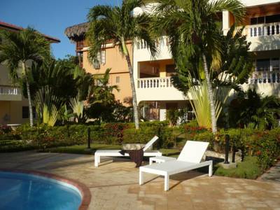Imagen general del Hotel Residencial Las Palmeras, Boca Chica. Foto 5