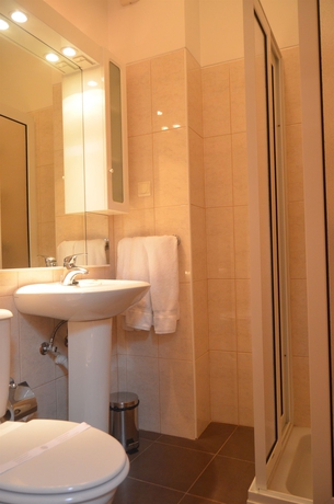 Imagen de la habitación del Hotel Residencial Mariazinha. Foto 5