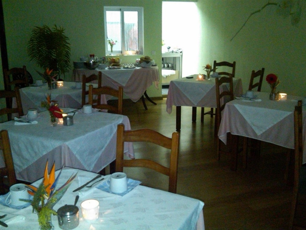 Imagen del bar/restaurante del Hotel Residencial Melba. Foto 3