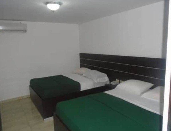 Imagen de la habitación del Hotel Residencial Mexico. Foto 15