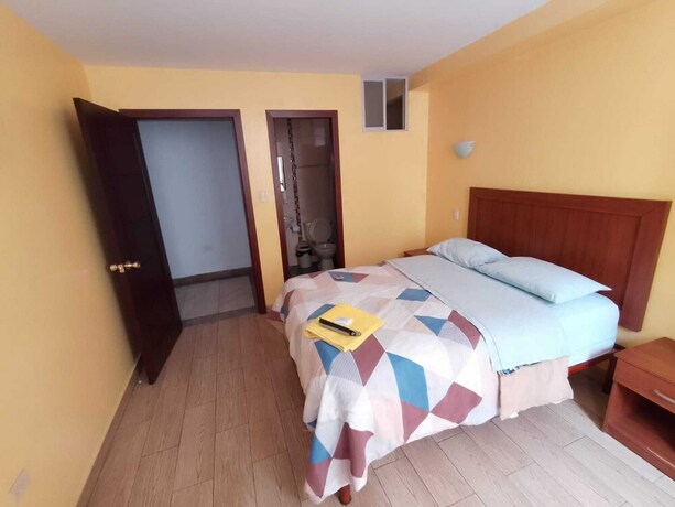 Imagen de la habitación del Hotel Residencial Miraflores. Foto 8