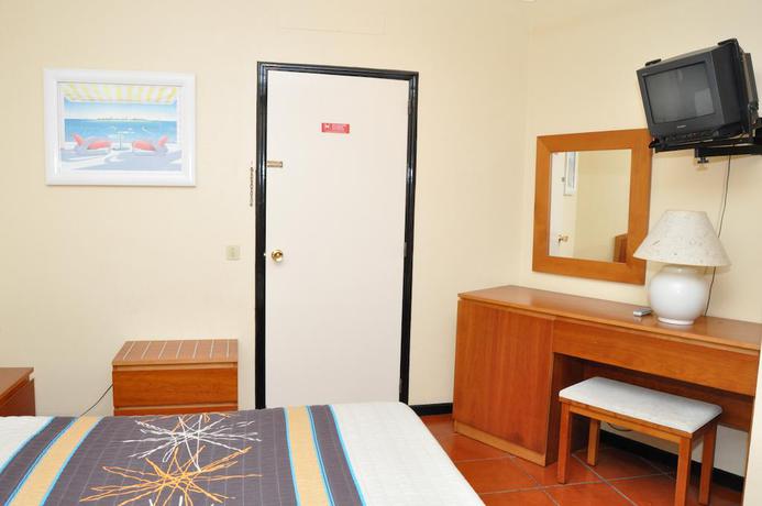 Imagen de la habitación del Hotel Residencial Monte Brasil. Foto 8