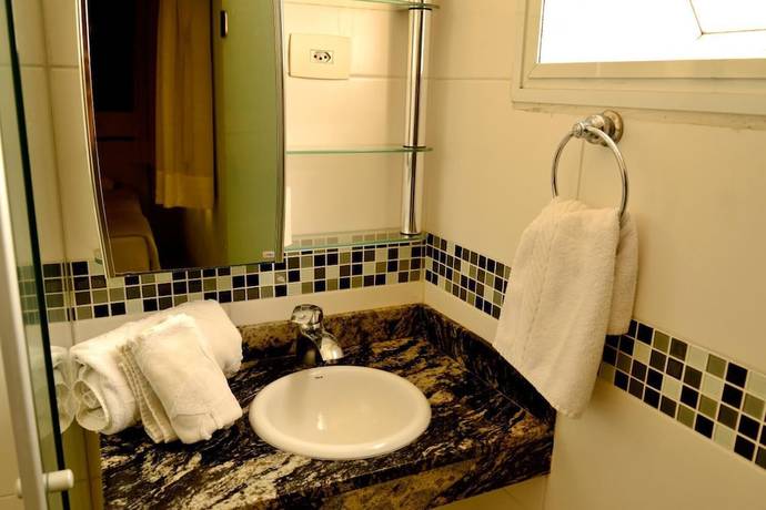 Imagen de la habitación del Hotel Residencial Pantanal Santa Cruz. Foto 14