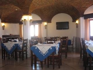 Imagen del bar/restaurante del Hotel Residencial Pifaro. Foto 2