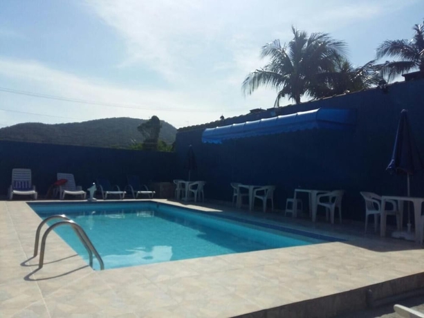 Imagen de la piscina del Hotel Residencial Rosi. Foto 15