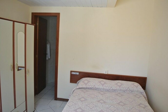 Imagen de la habitación del Hotel Residencial Sol E Mar De Floripa. Foto 23