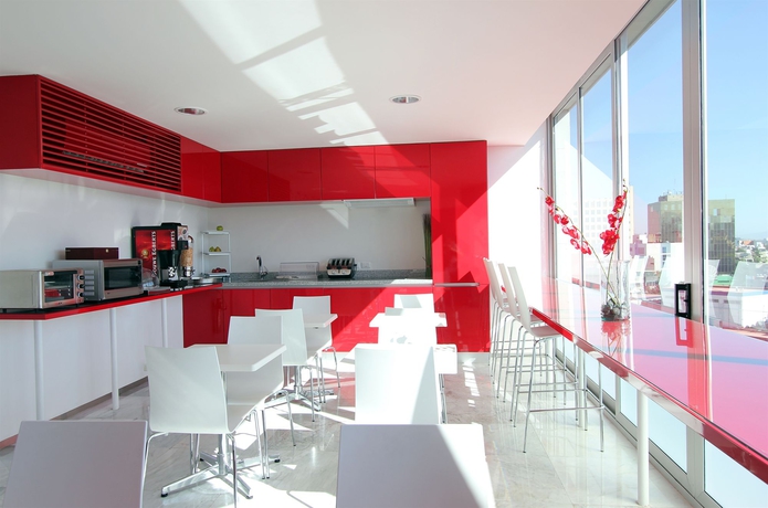 Imagen de la habitación del Hotel Residencias Filadelfia. Foto 2