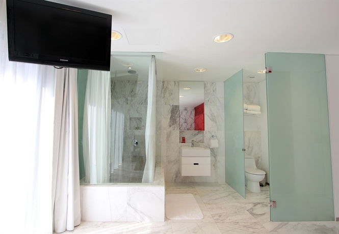 Imagen de la habitación del Hotel Residencias Filadelfia. Foto 7