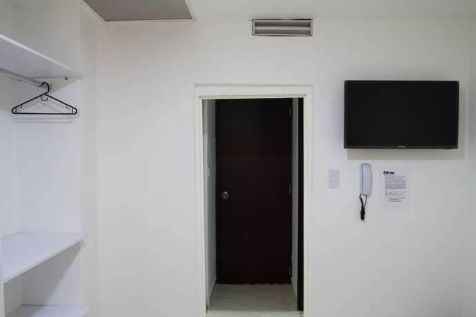 Imagen de la habitación del Hotel Residencias La Che. Foto 5
