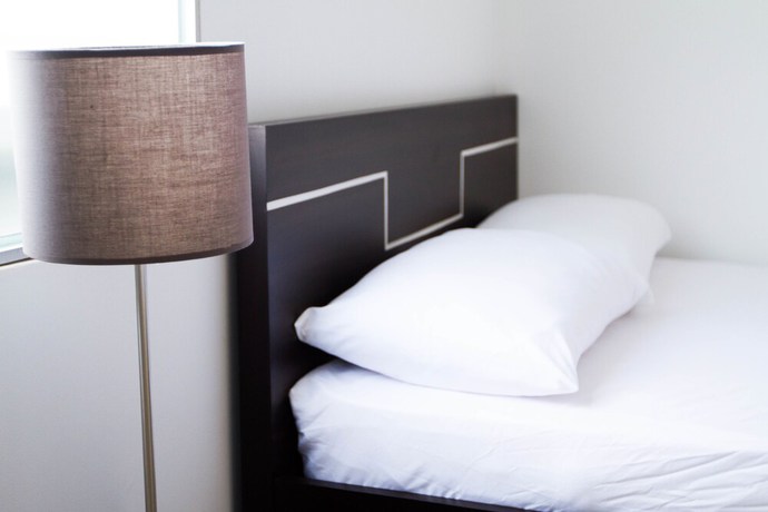 Imagen de la habitación del Hotel Residencias La Che. Foto 6