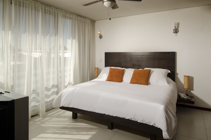 Imagen de la habitación del Hotel Residencias M&eacute;xico Plaza Tepeyac. Foto 3