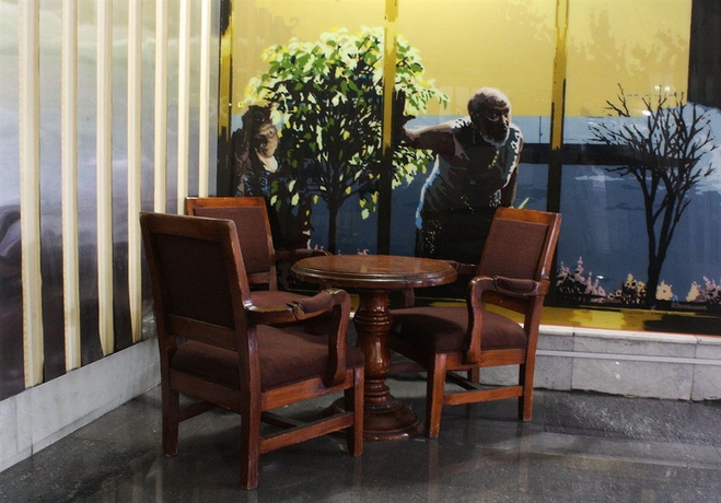 Imagen de los interiores del Hotel Residencias Señorial. Foto 9