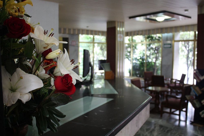 Imagen de los interiores del Hotel Residencias Señorial. Foto 12