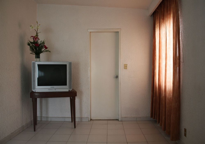 Imagen de la habitación del Hotel Residencias Señorial. Foto 7