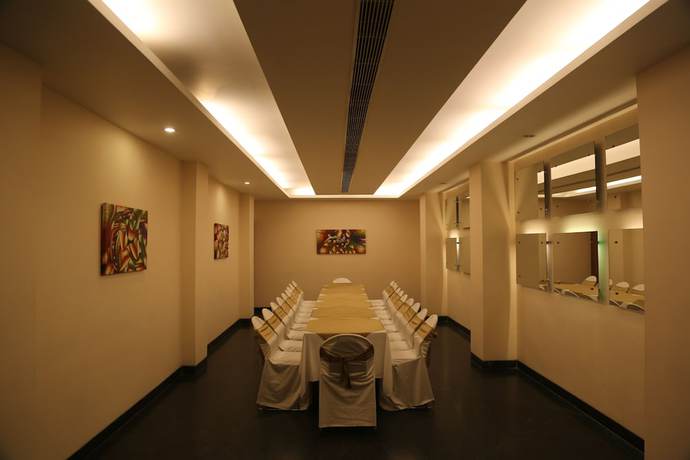 Imagen de los interiores del Hotel Residency, Jalandhar. Foto 18