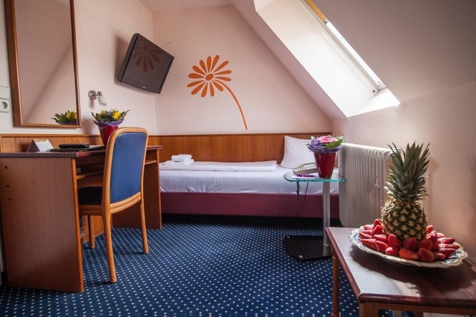 Imagen de la habitación del Hotel Residenz Düsseldorf. Foto 4