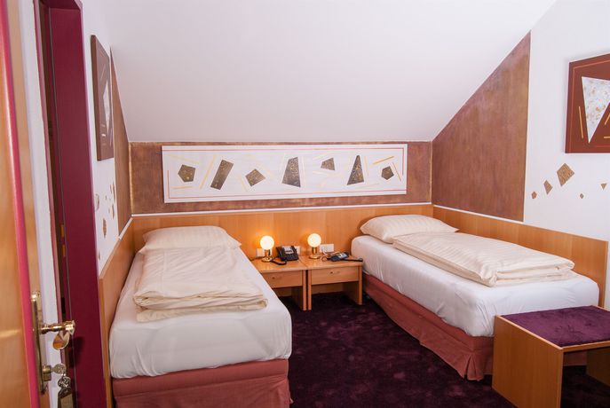 Imagen de la habitación del Hotel Residenz H&ouml;ssinger. Foto 5