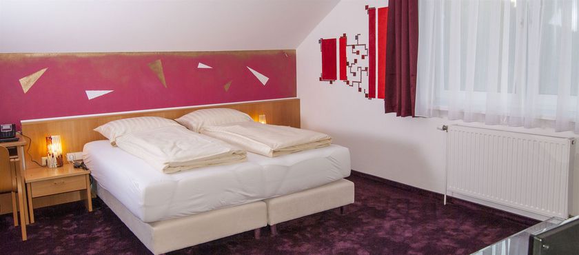 Imagen de la habitación del Hotel Residenz H&ouml;ssinger. Foto 6