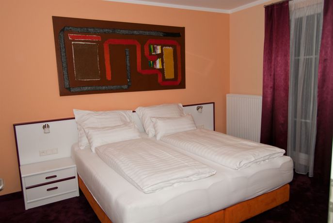 Imagen de la habitación del Hotel Residenz H&ouml;ssinger. Foto 7