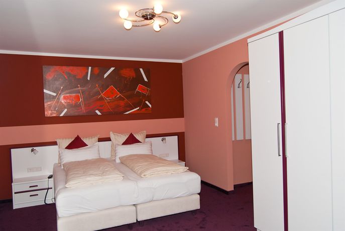 Imagen de la habitación del Hotel Residenz H&ouml;ssinger. Foto 8