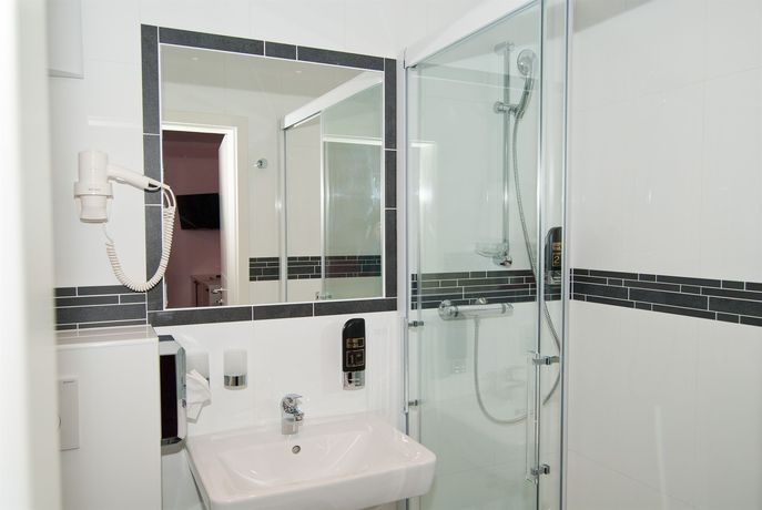 Imagen del bar/restaurante del Hotel Residenz H&ouml;ssinger. Foto 3