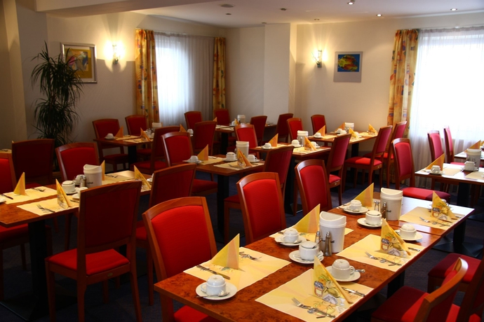 Imagen del bar/restaurante del Hotel Residenz Pforzheim. Foto 3