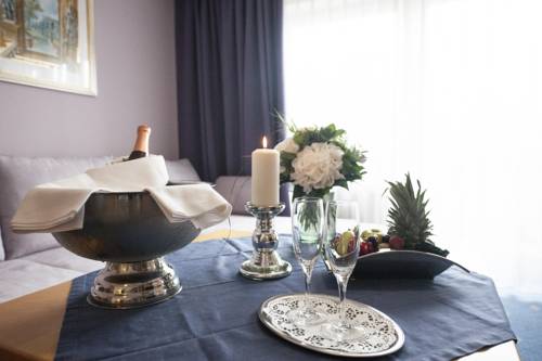 Imagen de la habitación del Hotel Residenz Royal. Foto 12