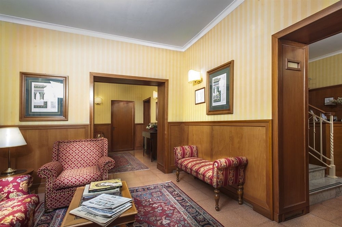 Imagen de los interiores del Hotel Residenza D'aragona. Foto 15