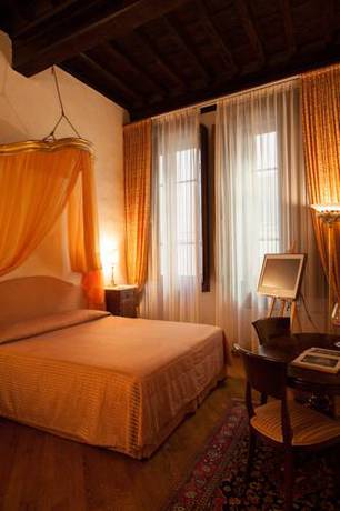 Imagen de la habitación del Hotel Residenza D'epoca In Piazza Della Signoria. Foto 11