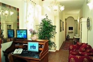 Imagen de los interiores del Hotel Residenza D'epoca Verdi. Foto 6