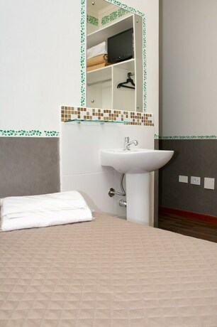 Imagen de la habitación del Hotel Residenza. Foto 30