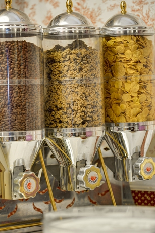 Imagen del bar/restaurante del Hotel Residenza In Farnese, Roma. Foto 3