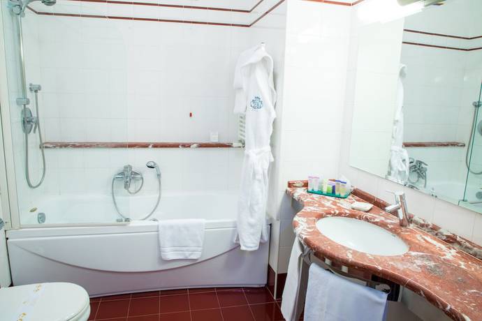 Imagen de la habitación del Hotel Residenza Mecenate. Foto 6