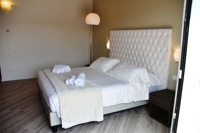 Imagen de la habitación del Hotel Residenza Miralago. Foto 4