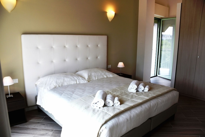 Imagen de la habitación del Hotel Residenza Miralago. Foto 17
