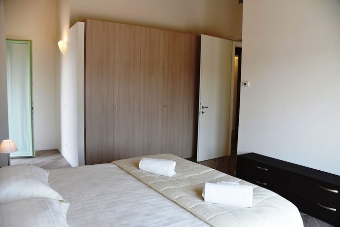 Imagen de la habitación del Hotel Residenza Miralago. Foto 19