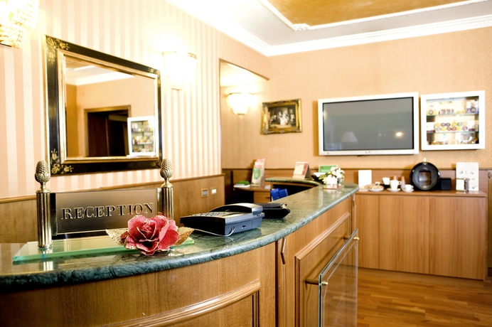 Imagen de los interiores del Hotel Residenza Montecitorio. Foto 7