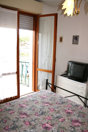 Imagen de la habitación del Hotel Residenza Novalba. Foto 7